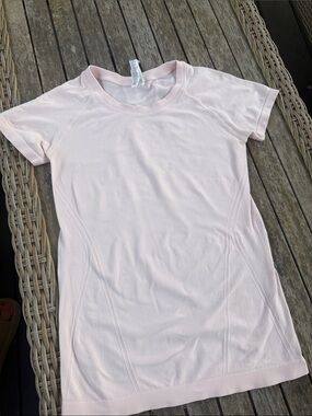 Athleta Baby Pink Short-Sleeve Performance Tee